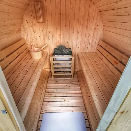 Holiday Home Aprilis With Pool, Jacuzzi And Sauna Galovac  Exterior photo